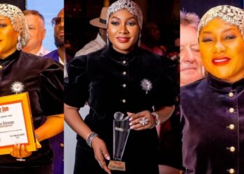 BREAKING: Dr. Aisha Achimugu receives Sun Award for her outstanding contributions