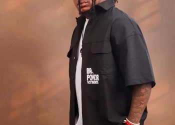 De Yk – Official Biography