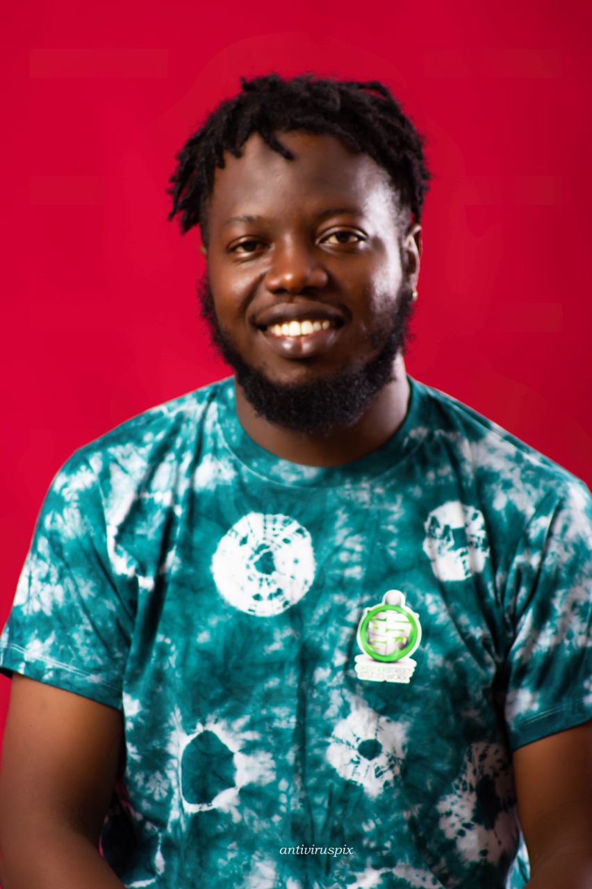 photo of iyke lawrence